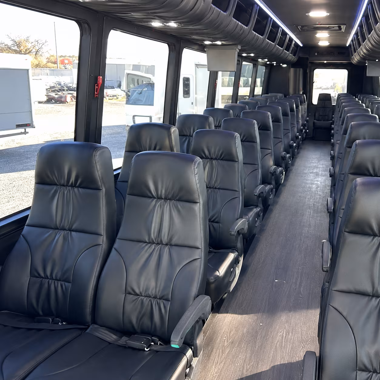 the bus type and amenities
